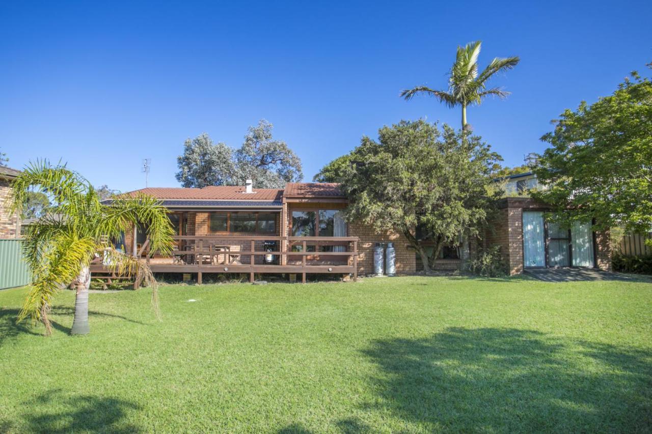 Family Paradise Mollymook Exterior photo
